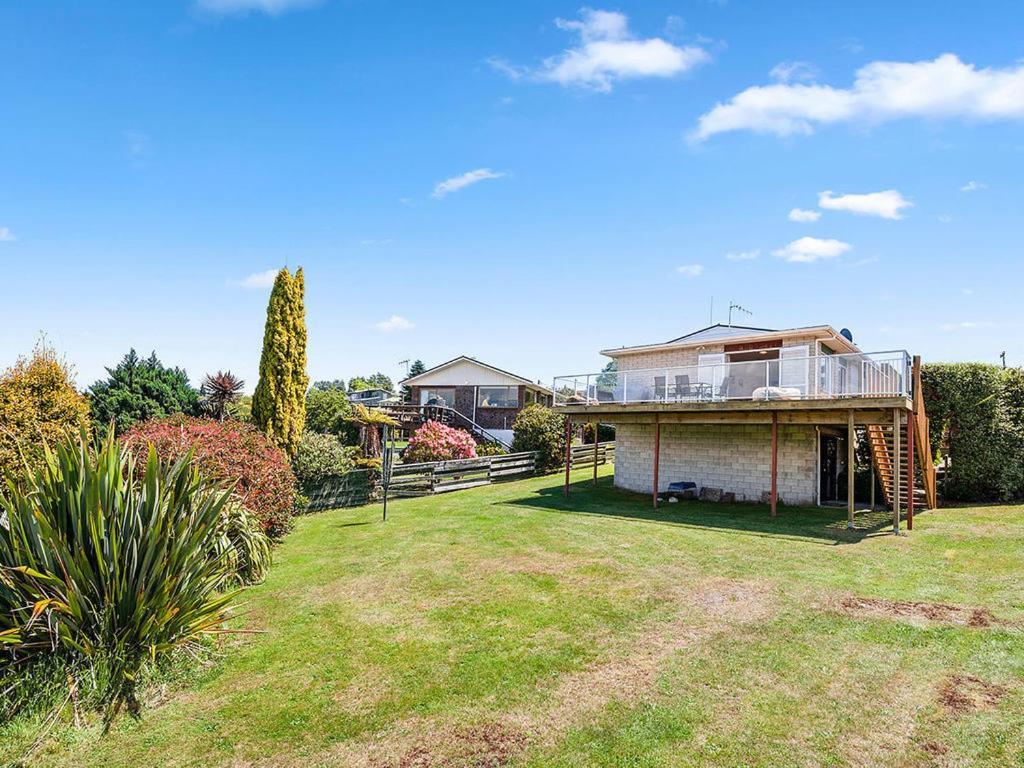 Central Riverside Retreat - Taupo Holiday Home Ngoại thất bức ảnh